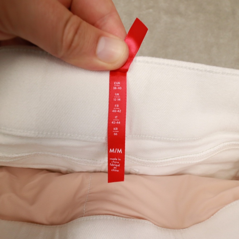 Spanx Solid White Distressed Denim Jeans Women's … - image 4